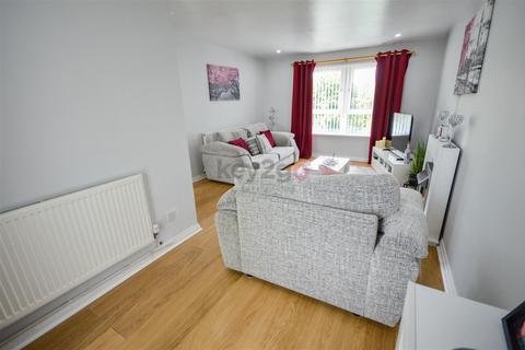 2 bedroom apartment for sale, Frith Close, Hollinsend , Sheffield