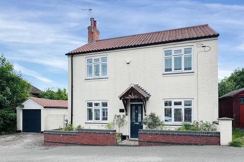 3 bedroom detached house for sale, Landseer Road, Southwell