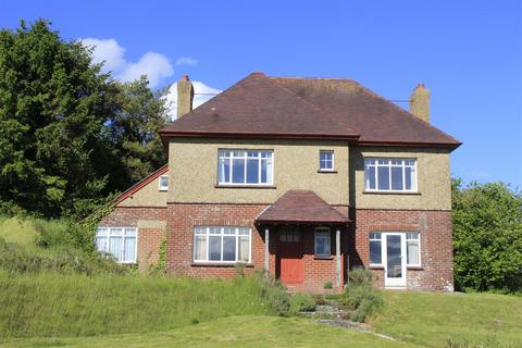 4 bedroom detached house to rent, Top Road, Ebbesbourne Wake SP5