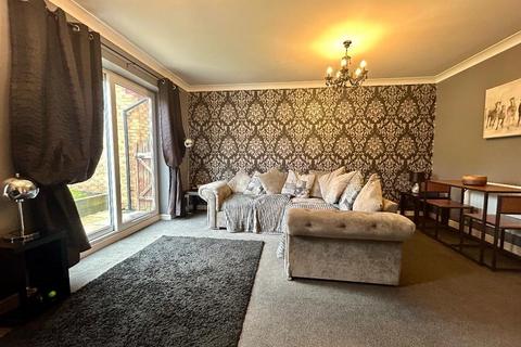 3 bedroom semi-detached house for sale, Millers Croft, Batley