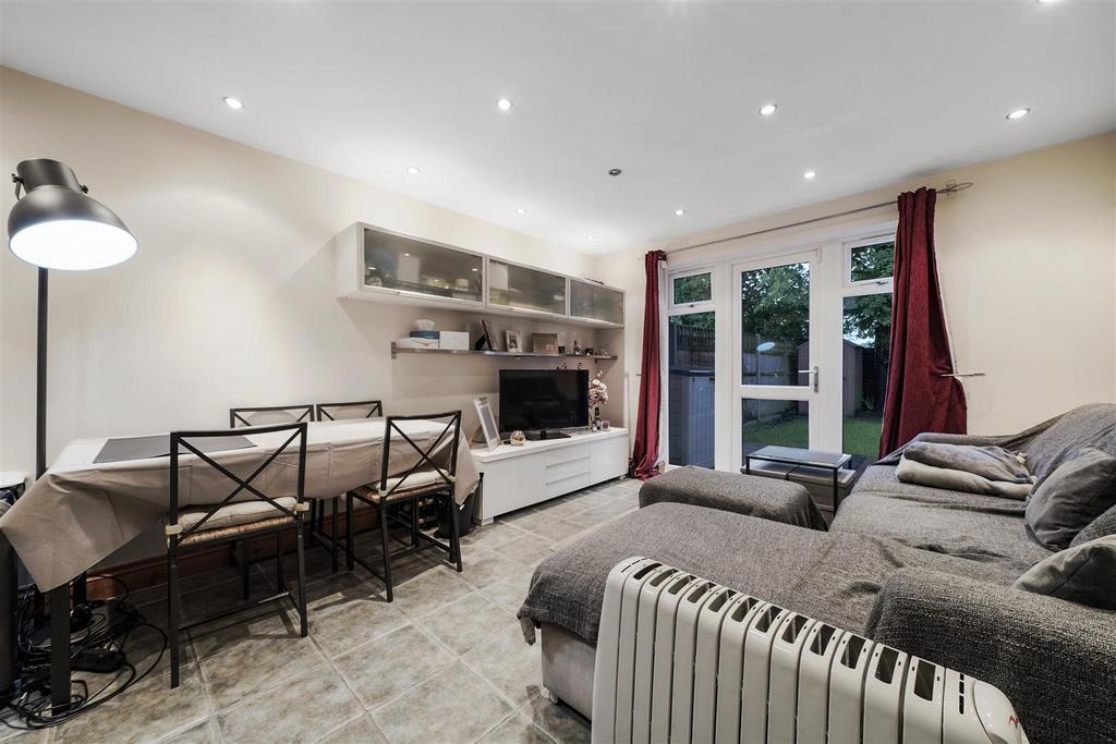 3 Sovereign Grove - YWs JZgba CNDhpt8qk PIw.jpg