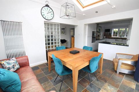 5 bedroom detached house for sale, Mill Lane, Danbury