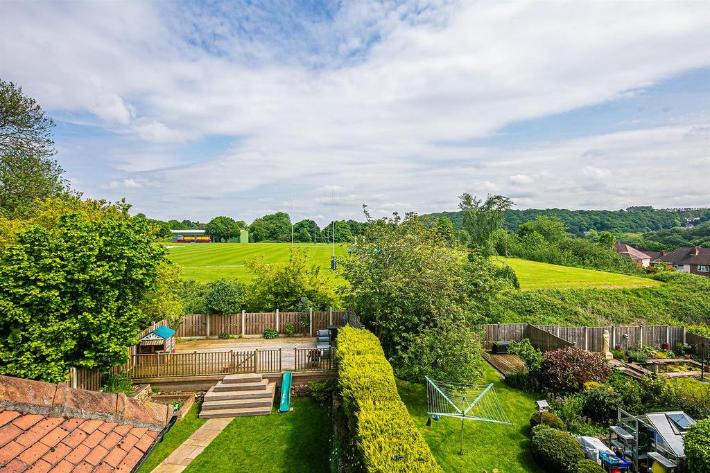 28 Abbeydale Park Rise, Dore, S17 3PD 4 bed semidetached house for