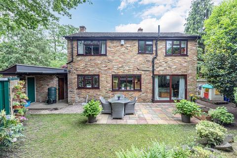 4 bedroom detached house for sale, Ongar Hill, Row Town