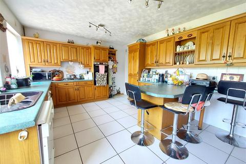 4 bedroom semi-detached house for sale, Trimpley Lane, Bewdley