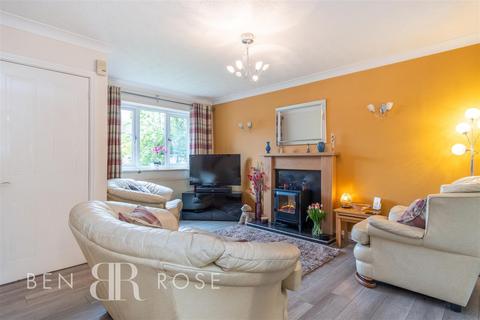 10 Spey Close, Leyland, PR25 1RU