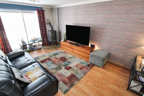 4 Boon Walk, Corby, NN17 1BE
