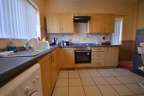 3 bedroom end of terrace house for sale, Willow Park, Pontefract