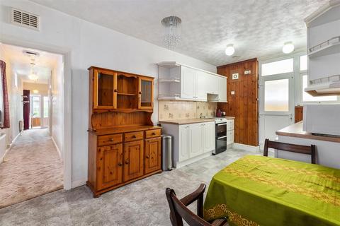 2 bedroom detached bungalow for sale, Lodge Lane, Collier Row, Romford