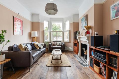 5 bedroom terraced house for sale, Knighton Road, Forest Gate