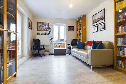 2 bedroom apartment to rent, Beke Avenue, Shinfield, Reading, Berkshire, RG2
