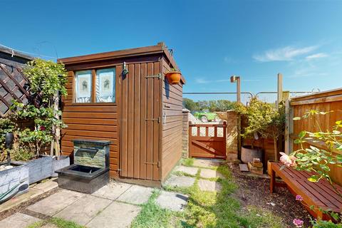 6 Cheyne Close, Portland, DT5 2JW
