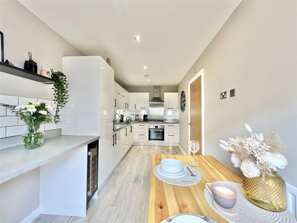 Dining Kitchen