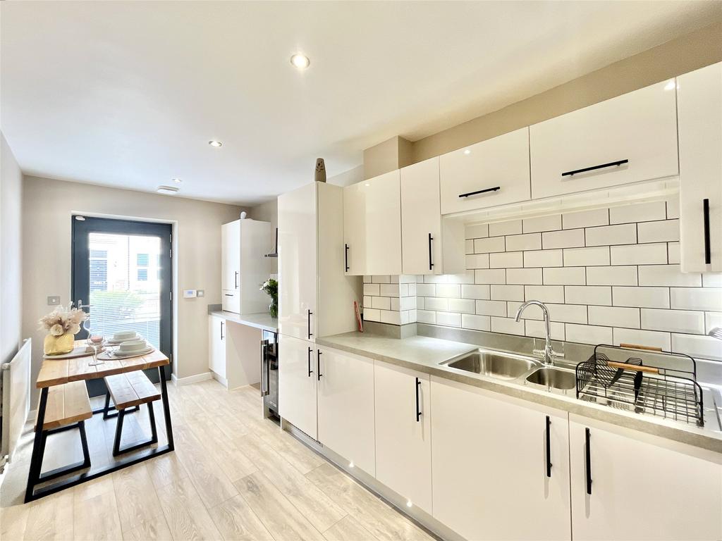 Dining Kitchen