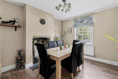 8 Brook Street, Elsworth, Cambridge, CB23 4HX