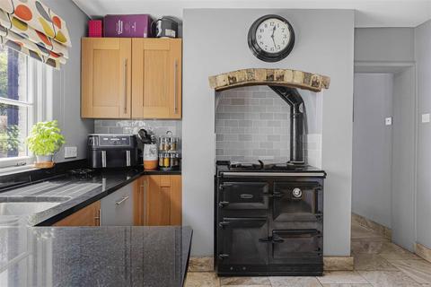 8 Brook Street, Elsworth, Cambridge, CB23 4HX