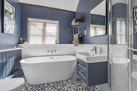 8 Brook Street, Elsworth, Cambridge, CB23 4HX