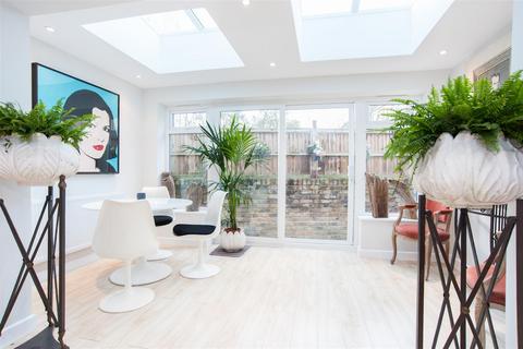 4 bedroom house for sale, Fairhazel Gardens, South Hampstead NW6