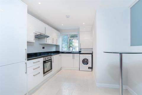 4 bedroom house for sale, Fairhazel Gardens, South Hampstead NW6