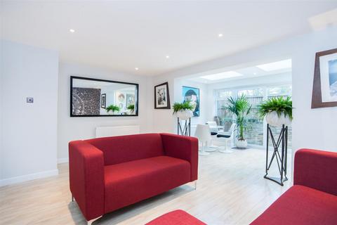 4 bedroom house for sale, Fairhazel Gardens, South Hampstead NW6