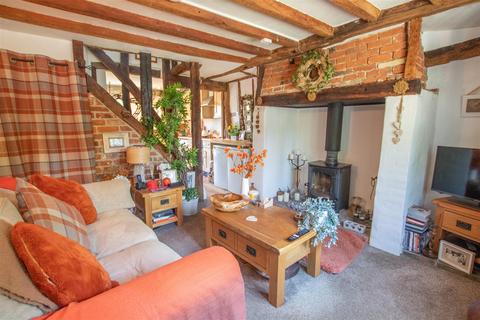 1 bedroom cottage for sale, Church Road, Halstead CO9