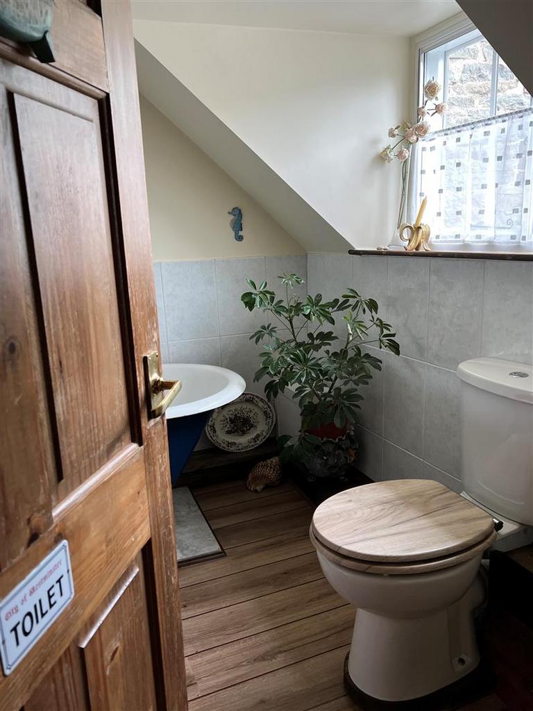 Bath1.jpg
