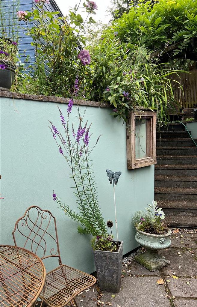 Outside photos.jpg
