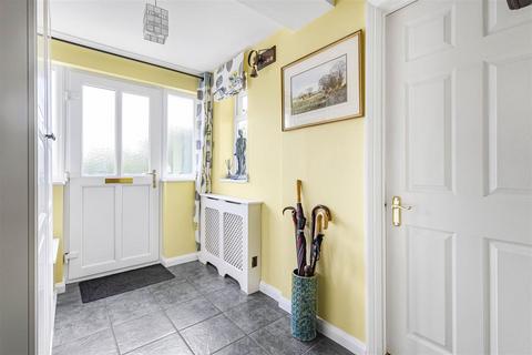 24 Foxs Way, Comberton, Cambridge, CB23 7DL