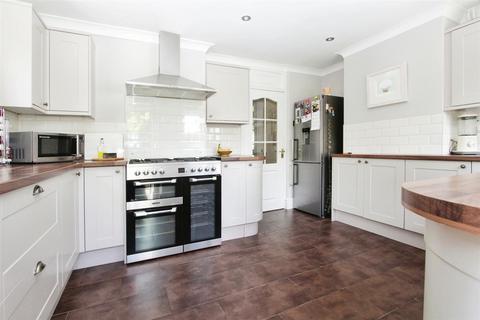 3 bedroom house for sale, Bell Road, Sittingbourne