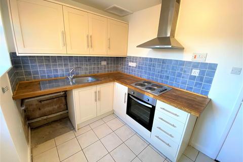 2 bedroom terraced house to rent, Watergate Street, Ellesmere, Shropshire