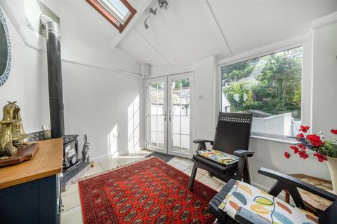 Coombe Cottage The Coombes, Polperro, Looe, PL13 2RQ