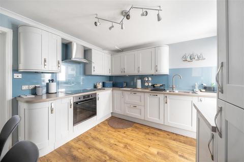 Coombe Cottage The Coombes, Polperro, Looe, PL13 2RQ
