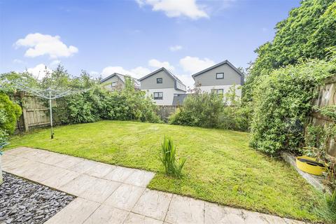 4 bedroom detached house for sale, Solar Crescent, Plymouth