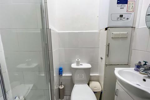 41 Coronation Road, Coventry, CV1 5BW