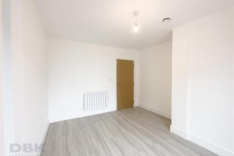 1 bedroom apartment to rent, 369 Staines Road, Hounslow TW4