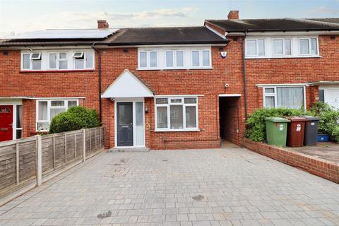 61 Morpeth Avenue, Borehamwood, WD6 4BW