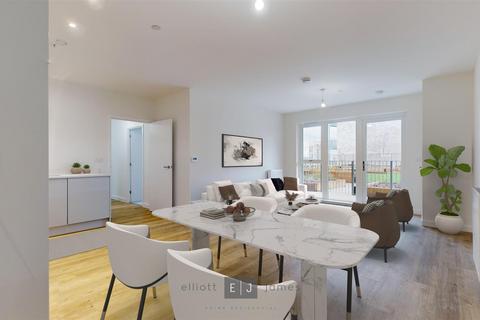 3 bedroom apartment to rent, Epping Gate, Loughton IG10
