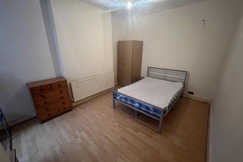 1 bedroom apartment to rent, Kennerley Road, Stockport SK2