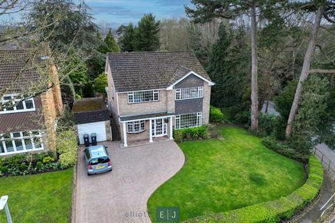 2 Clays Lane, Loughton, IG10 2RZ