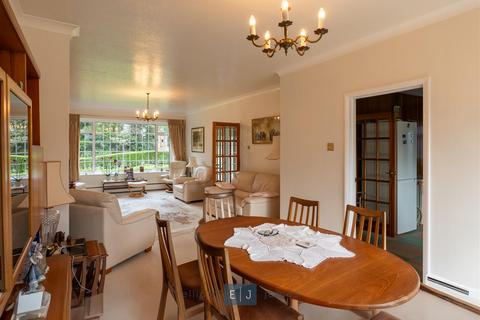 2 Clays Lane, Loughton, IG10 2RZ