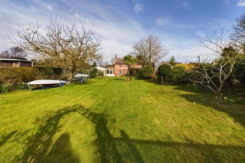 3 bedroom semi-detached house for sale, Cromer Road, Overstrand, Cromer