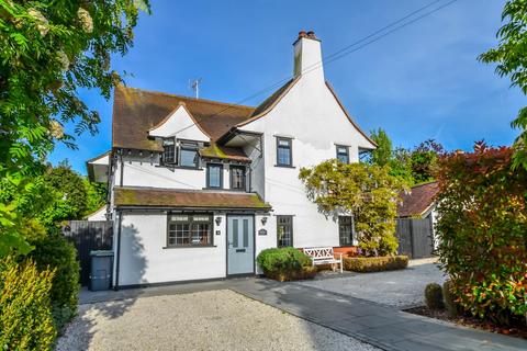 5 bedroom detached house for sale, Herschell Road, Leigh-On-Sea SS9