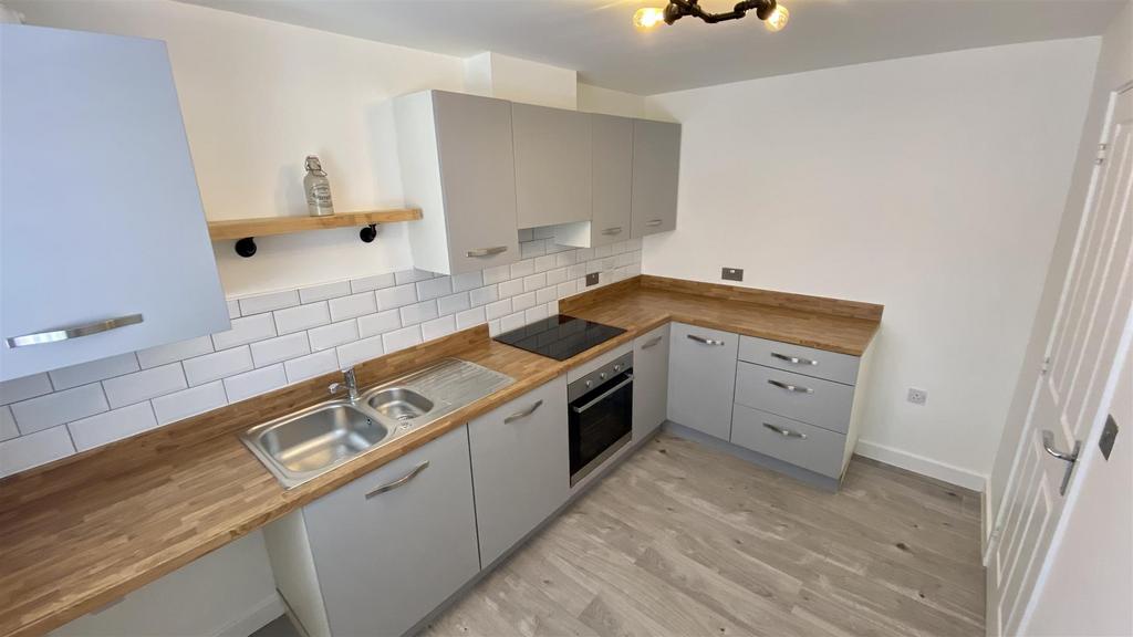 Further Kitchen/Diner Image