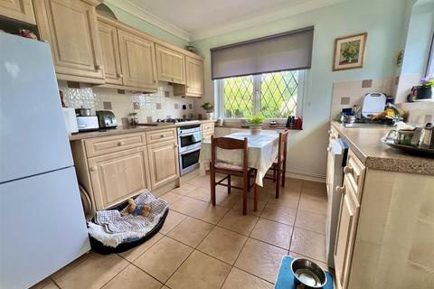 3 bedroom detached bungalow for sale, Uplands Close, Bexhill-On-Sea TN39