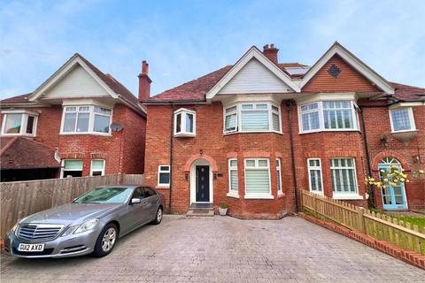 4 bedroom semi-detached house for sale, Barrack Road, Bexhill-On-Sea TN40