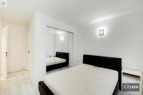 2 bedroom flat to rent, Naylor Building West, 1 Assam Street., London E1
