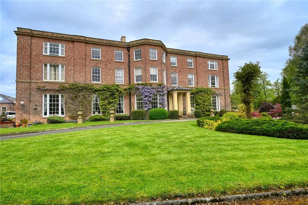 Dinsdale Park, Middleton St. George... 2 bed flat - £1,100 pcm (£254 pw)