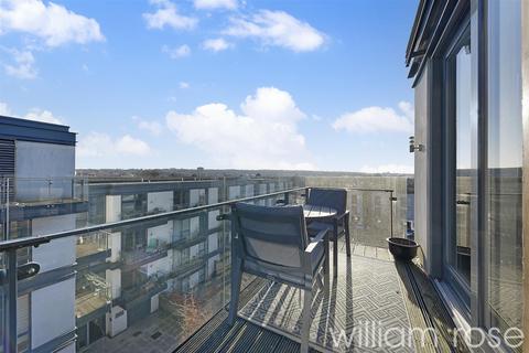 2 bedroom apartment for sale, Jacks Farm Way, London E4