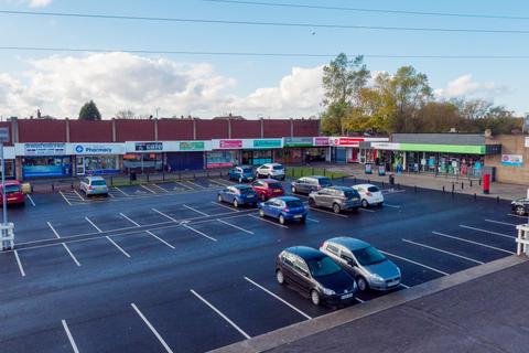 Convenience store to rent, Chain Lane , St Helens WA11