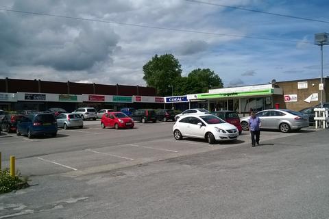 Convenience store to rent, Chain Lane , St Helens WA11